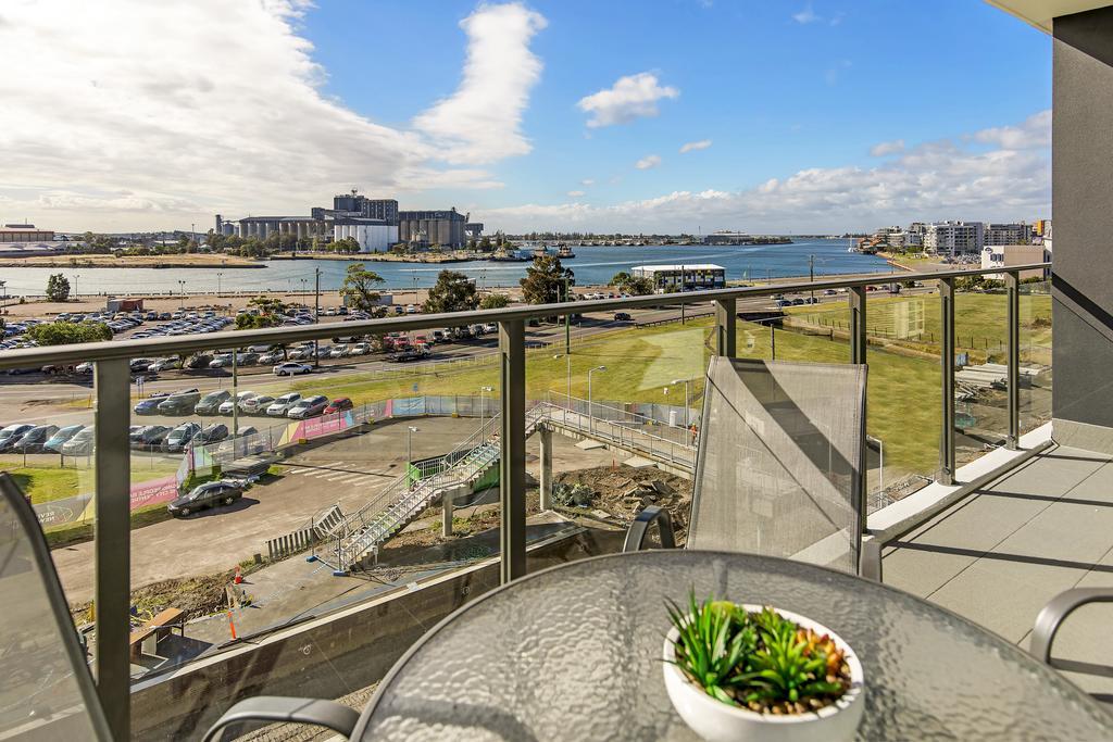 Astra Apartments Newcastle Esterno foto